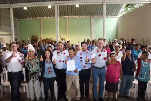 Giles Carmona tomó protesta a Comisión Organizadora de Cohuecan