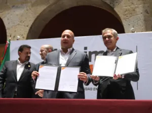 Mancera y Alfaro quieren subir salario mínimo