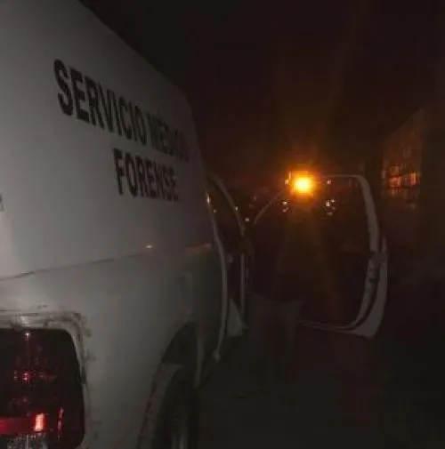 Encuentran cuerpo de menor en el interior de un auto con placas de Puebla