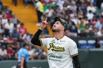 Lozano brilla en el montículo y pone a Pericos a solo un juego de eliminar a los Diablos 