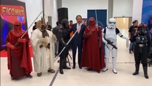 VIDEO: Alfonso Esparza inaugura la Feria Internacional del Comic “Ficómisc BUAP 2019”