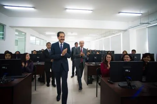 Inaugura Esparza Ortiz un multiaulas que beneficia a más de 11 mil alumnos