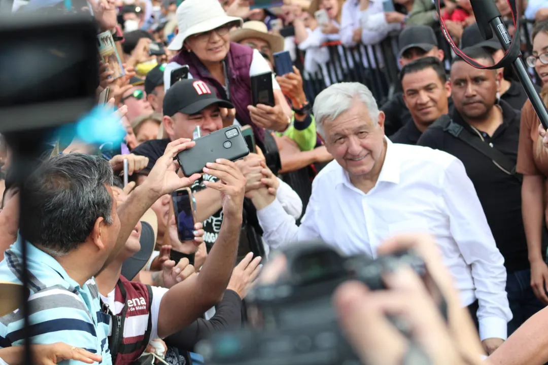 AMLO convertirá a los niños en conejillos de Indias