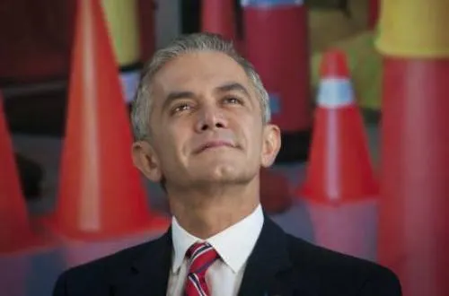 Mancera y Anaya no incurrieron en promoción: comisión del INE
