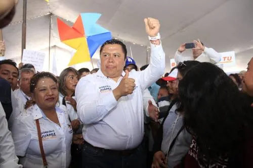 Cerró campaña Gonzalo Juárez con caminata; exhortan a poblanos a salir a votar el 1 de julio