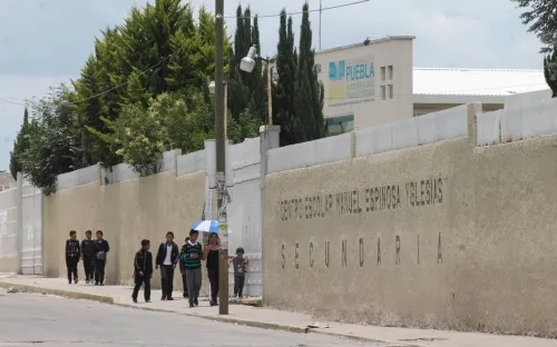 Centros Escolares encabezan la lista de abusos por cuotas de fin de curso