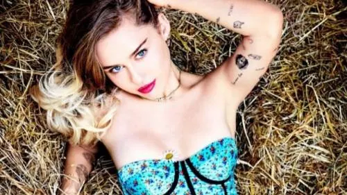 MILEY CYRUS rompe el silencio ante rumores de embarazo