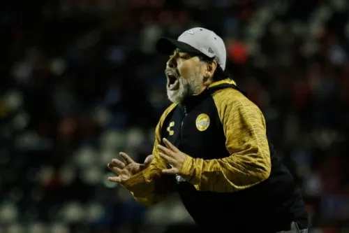 Maradona arremete contra la albiceleste tras derrota