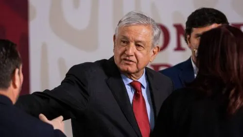 AMLO ‘reta’ a oposición en el Senado: si dicen que ternas de la CRE no reúnen el perfil
