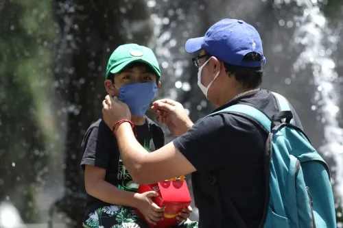 Mueren 26 menores y jóvenes en Puebla por Covid-19 