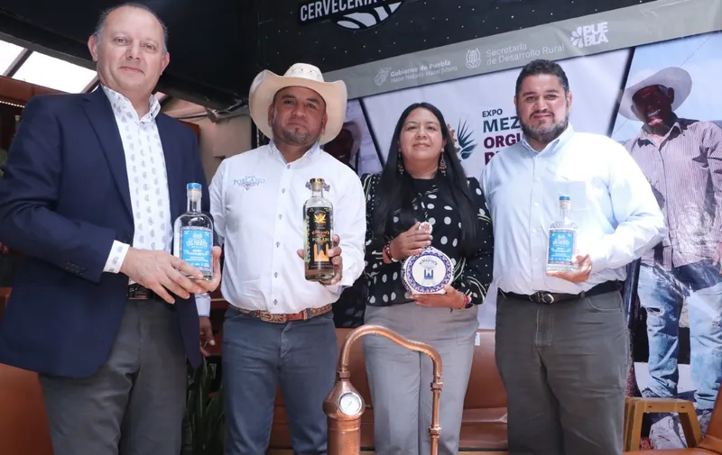 Expo mezcal