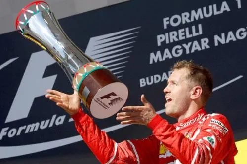 Sebastian Vettel se queda en Ferrari por otros 3 años