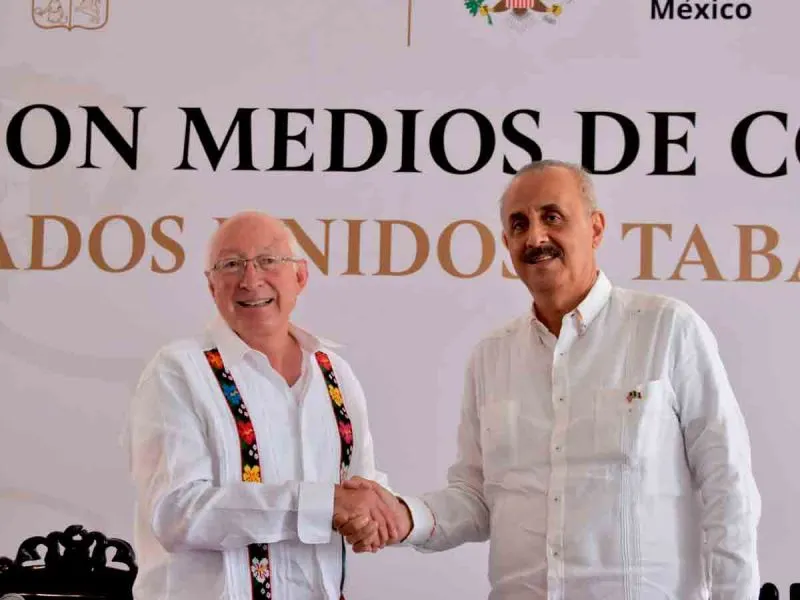 Foto: @USAmbMex