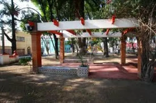 Cabildo de Puebla cambia el nombre del Jardín La Pérgola a Emiliano Zapata