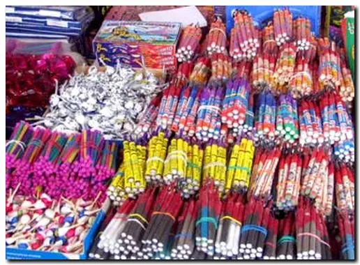 Explosión de juegos pirotécnicos deja 28 heridos en el Edomex