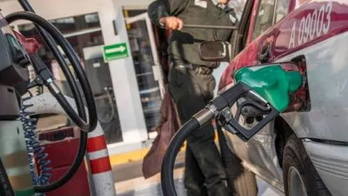 Multan a Pemex con más de 8 mdp por vender mala gasolina