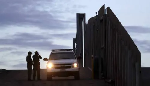 La Casa Blanca identifica otras formas para financiar muro fronterizo