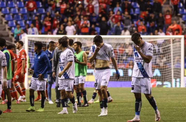 ¡Qué asquerosidad es todo esto!