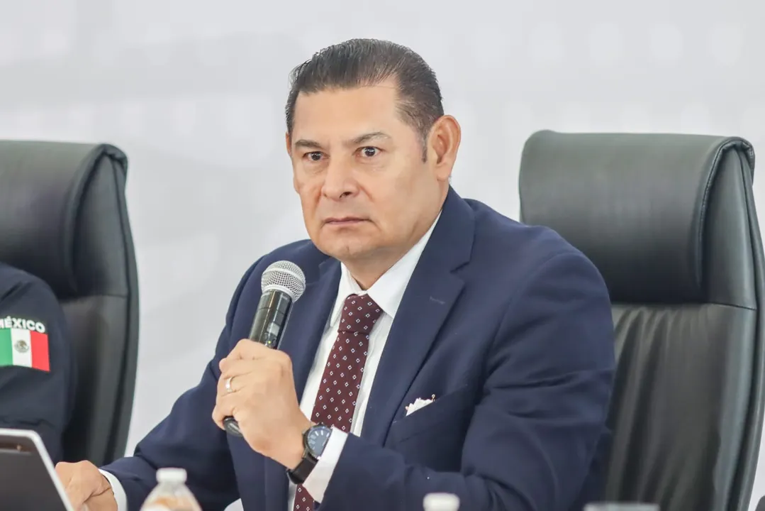 Armenta condiciona retiro de concesión a Agua de Puebla al saneamiento del Soapap