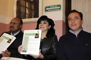 Lucero Saldaña acepta que no legisló a favor del mandato popular