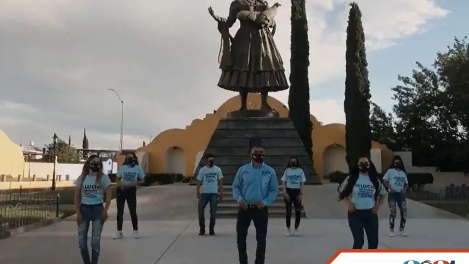 Al ritmo de “Lambada”, candidato a síndico de Camargo pide el voto