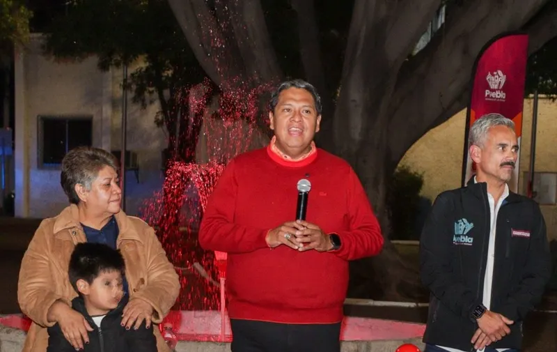 ayto-pue-fuentes-que-brillan-parque-enrique-benitez-clemente-gomez