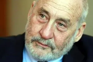 “Fin de TLC no es tan relevante”. Joseph Stiglitz
