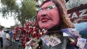 Judas de Elba Esther la mas solicitada