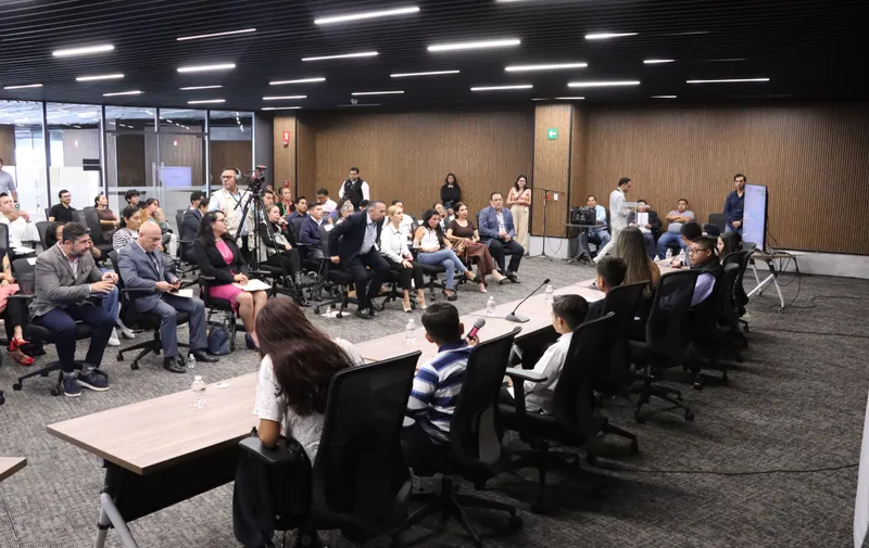 congreso-pue-conversatorio-opinna-sin-etiquetas