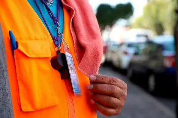 Gobernación no otorgó permisos a cuidacoches en la Feria de Puebla, sostiene Aquino Limón