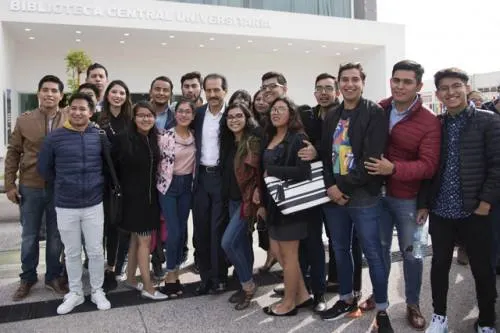 Firma BUAP convenio con el Gobierno del Estado para beneficiar el traslado de estudiantes