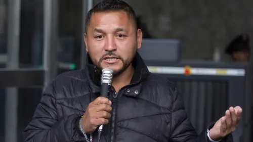 ‘El Mijis’ denuncia ataque contra la casa de su padre