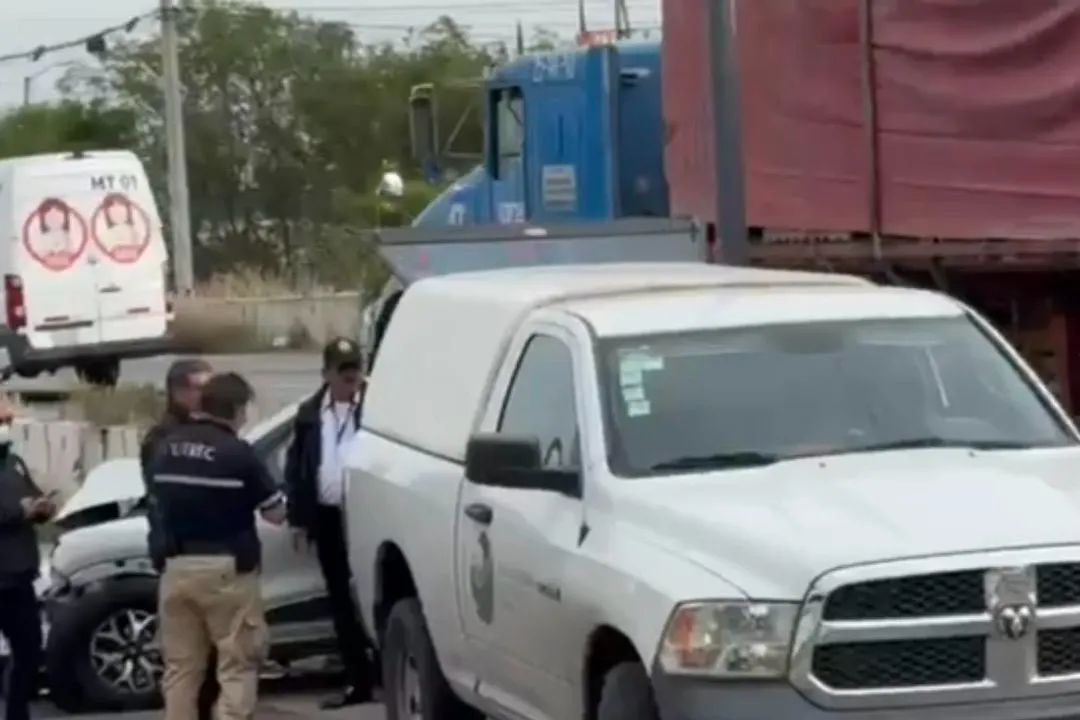 Aparatoso choque en Periférico Ecológico deja un muerto a la altura de Los Héroes