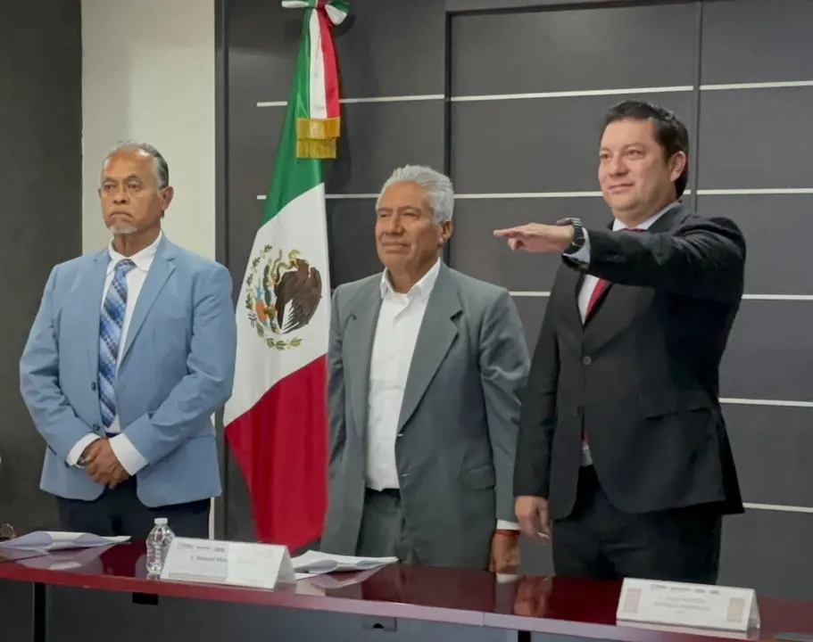 Rinde protesta Jesús Morales como rector de la UTP