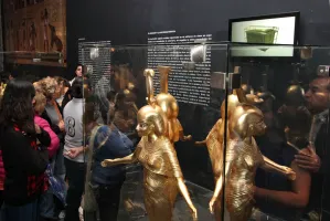 Muestra sobre Tutankamón rompe récord de visitas en Puebla
