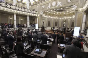 Inicia LIX Legislatura a sancionar a ex funcionarios