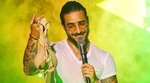 Hubo tensión entre Maluma y Piqué por Shakira