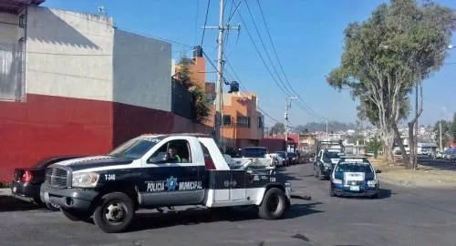 Realiza Ayuntamiento operativo tianguis de autos ubicados en La Ciénega y Villa Verde