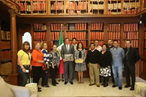 Reconocen a Tony Gali por su trabajo a favor de los migrantes