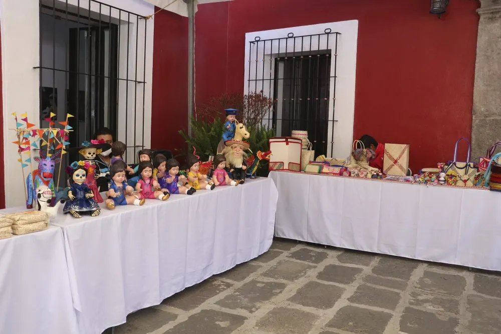 Inaugura Cultura Expo-venta “Día de las mulas y los panzones”