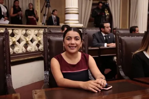 Morena busca impedir que personajes con cola que les pisen sean candidatos