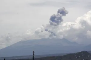 Registra Popocatepetl 110 exhalaciones en las últimas 24 horas