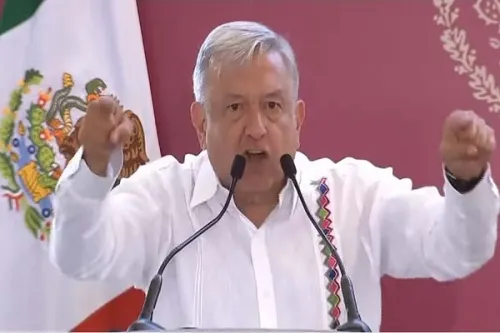 AMLO, su Caída en el Peor Momento de Morena y el Efecto Macuspana