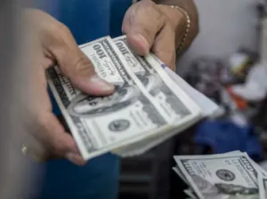 Expertos prevén alza en tasa de referencia del Banco de México