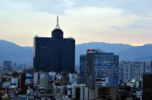 Peña destaca colaboración para superar contingencia ambiental
