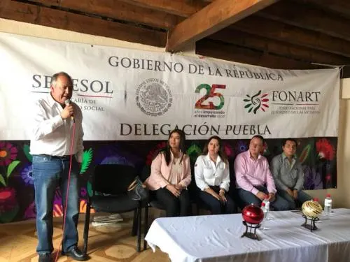 Sedesol y Fonart impulsan la actividad de 7 mil artesanos en Puebla