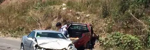 Se registró aparatoso choque en Anillo Periférico y la entrada de Camino al Batán