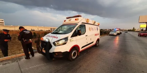 Protección civil de San Andrés Cholula atiende volcaduras de vehículos por lluvia