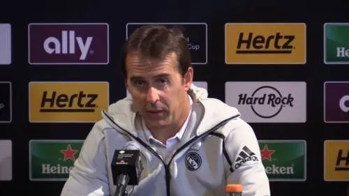 Lopetegui: “Modric seguirá en el Real Madrid”