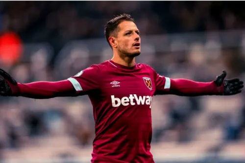 Lopetegui destaca condiciones de 2Chicharito” Hernández